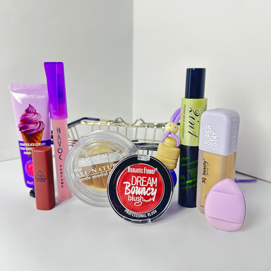 Everyday go to handbag mini makeup pouch