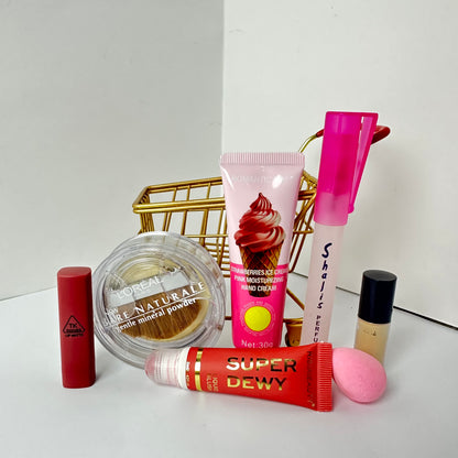 Travel friendly mini makeup
