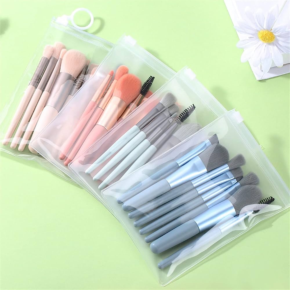Makeup Brush Set with Pouch